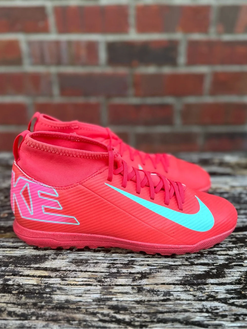 Nike Jr. Mercurial Superfly 10 Club TF Sz 5.5Y (Women-7)High-Top Soccer Shoes X2